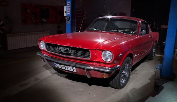 Ford Mustang Fastback - kosztorys napraw